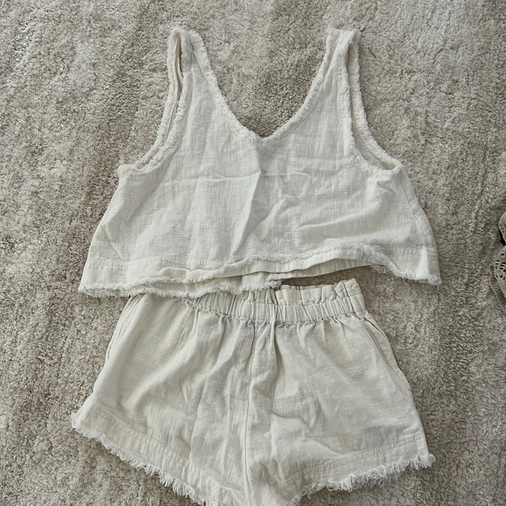 UO Rory Top & Bottom Set - Picture 3 of 3